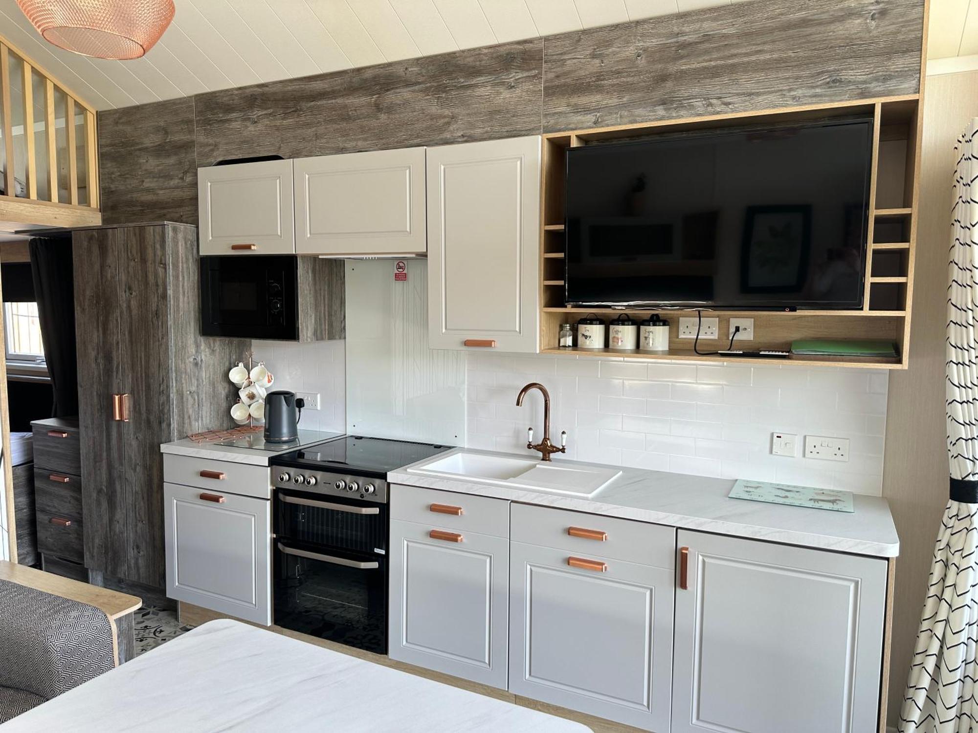 The Pods At Haulfryn Caravan Park Whitford Bagian luar foto