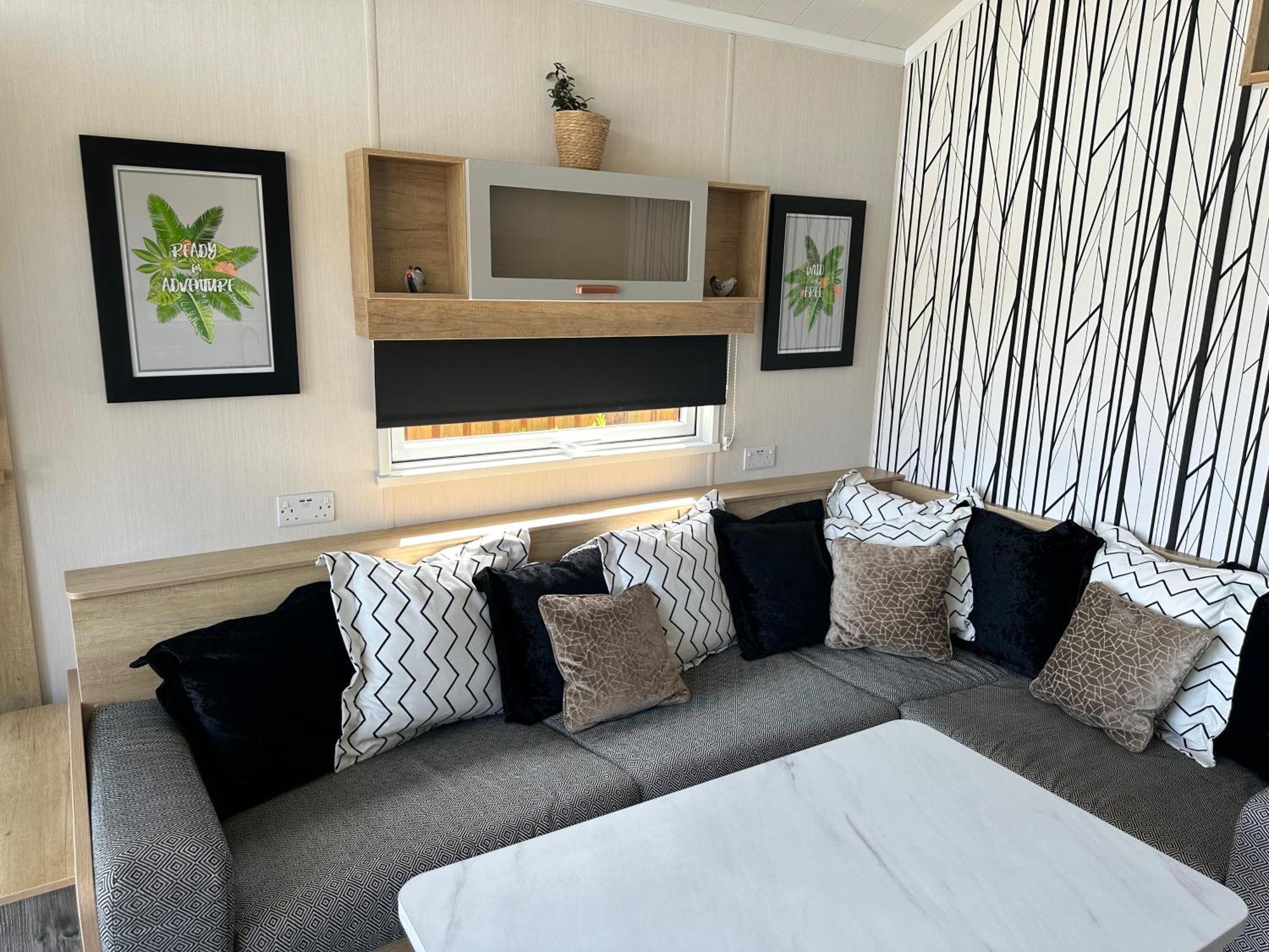 The Pods At Haulfryn Caravan Park Whitford Bagian luar foto